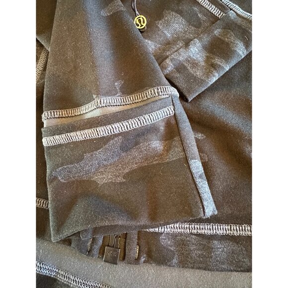 Lululemon Define Jacket Black Camo Womens Size 8 Full-Zip Activewear Lightweight - Picture 5 of 8
